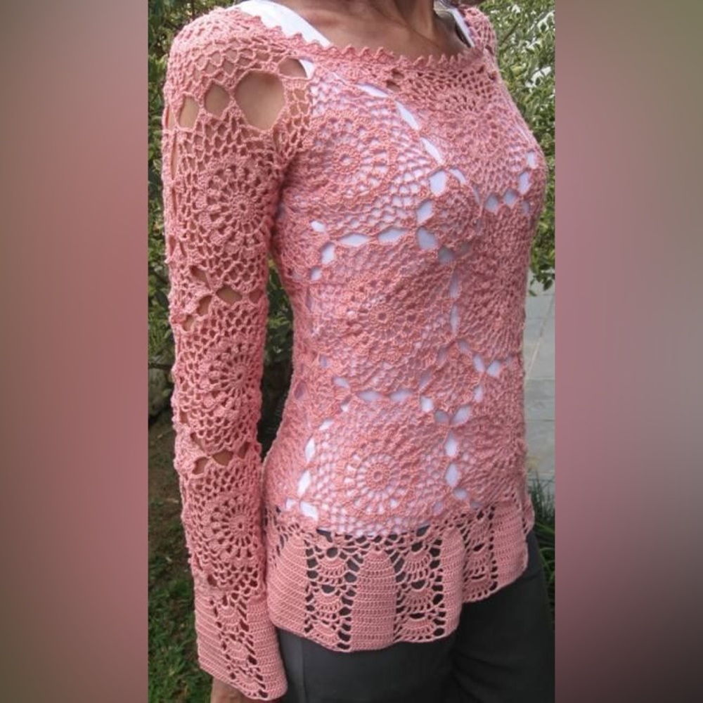 vintage 90s pink crochet top - perfect boho feminine top